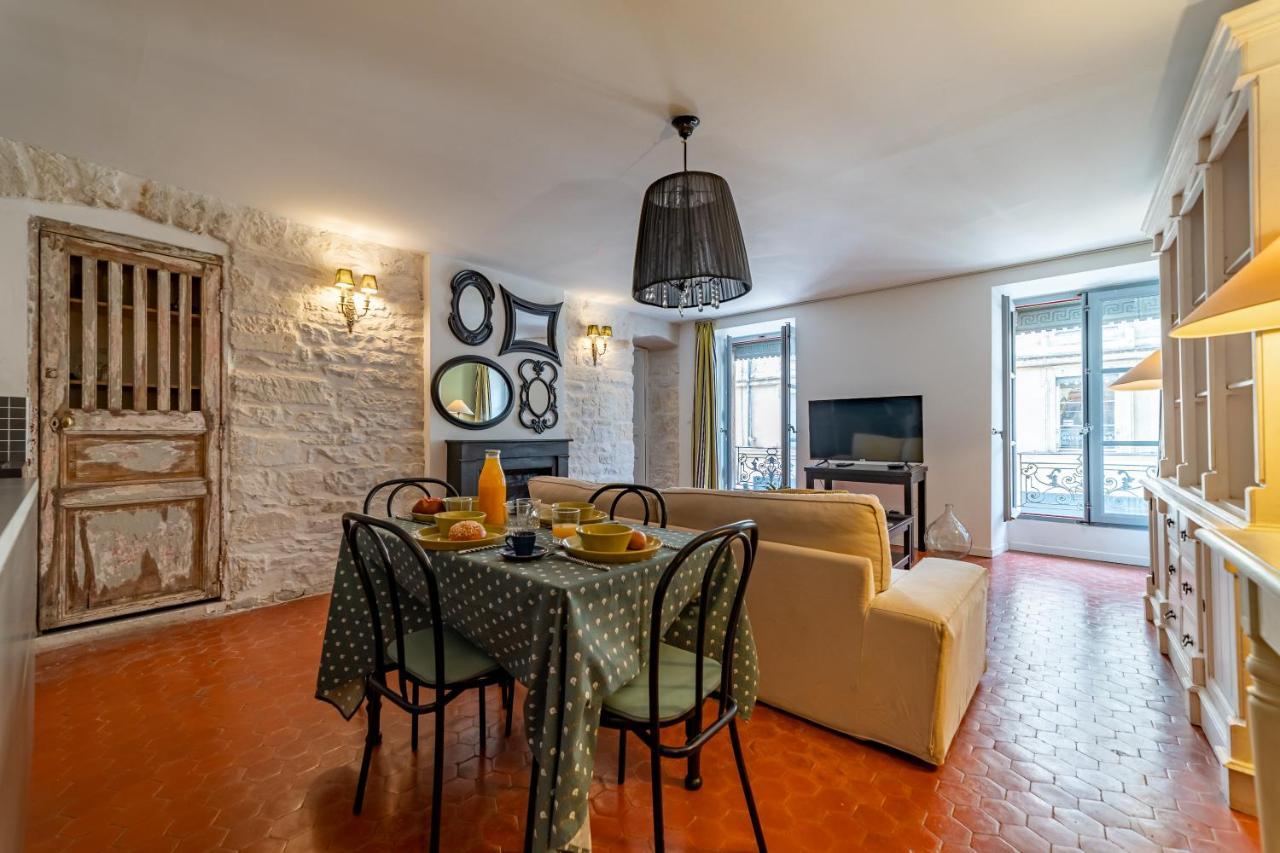 Apartment L'envoutement Provencal Au Coeur De L'ecusson - Nuit A *